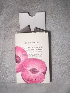 Glow Recipe Plum Plump Hyaluronic Serum - Pink & White Packaging